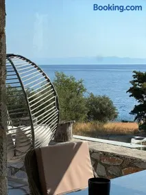 Anemoessa Stone House - Image 3