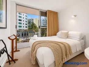 Mooloolaba Esplanade - Image 2