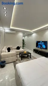 استديو حي الفلاح - Image 2