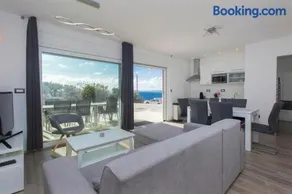 Villa Top of Murter, three bedroom apartment - Image 1