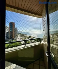 951B golden beachfront 27m air tv - Image 1