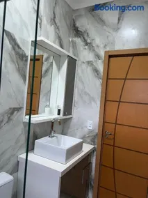 Beautiful furnished apartment in the center - Image 2