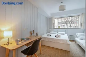 Apartment with 3 bedrooms in Marseille - Image 5