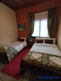 Mprizis Rooms - Image 2