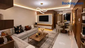 Elegant Designer Apartment in Tangier - Image 1