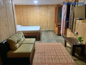 Cabin 9 - Image 1