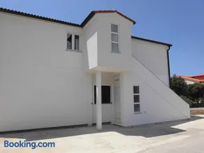 Apartments Mara Mandre - Image 2
