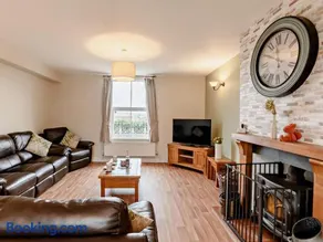 4 Bed in Norwich oc-91480 - Image 3