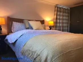 Ye Olde Saddlery B&B - Image 2