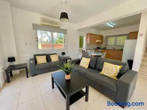 Villa Scarlett, Ayia Thekla - Image 2