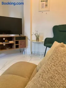 Gina's cozy home - Image 1