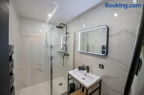 La Suite de Chantilly - Appartement de 80m2 avec Jacuzzi privé ! - Image 3