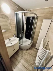 Adrspach family apartment - Image 2