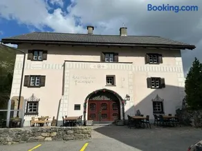 Tschuggenhotel Davos - Image 1