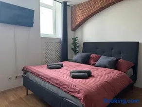 Stylish Apartment in Classy Area - Image 1