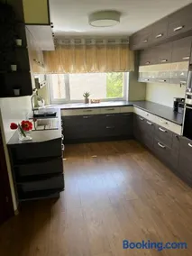 Seto Apartment - Image 4