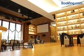 Relax life Hotel (Guangzhou Science City) - Image 1
