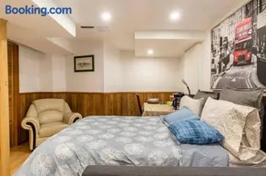 BIG Oasis Studio near Airport YYZ - Image 2