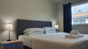 Jewel Lake Apartment - Image 3