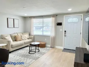 Cozy Remodeled House! - Image 1