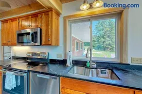 Bayfront home with gorgeous water views, dock, outdoor patio, fireplace - Image 5