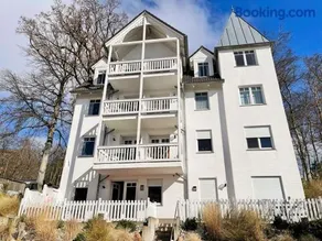 Parkresidenz Concordia Sellin Wohnung 12 mit Sauna und Terrasse - Image 2