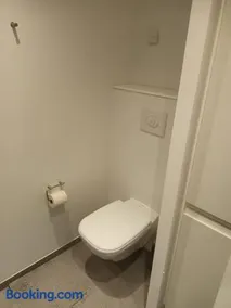 Fully equipped apartment, 15 min to Center - Image 2