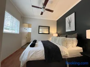 Happy Hilton guest house - Image 3