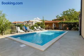 House IVA Nedešćina with swimming pool - 7 persons - Image 1