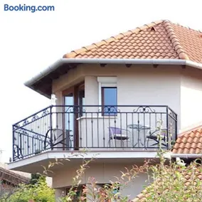 Kertvárosi Apartman - Image 1