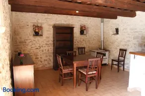 House Morro di Rasiglia - Image 2