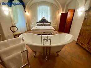 Lovecký zámek Karlštejn - Image 3