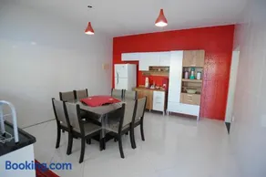 Casa confortavel com WiFi, piscina e churrasqueira - Image 5