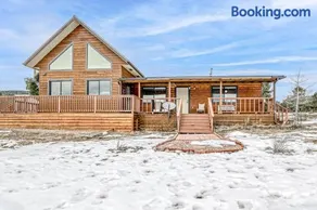 Mountain Top Getaway - Image 1