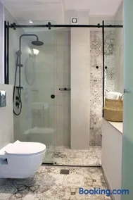 Edward Art Boutique Hotel - Image 5