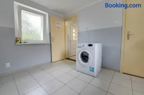 2B 3 rooms 43,06qm apartment newly renovated, 5 beds - Image 2