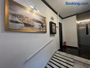 Hotel Reina - Image 3