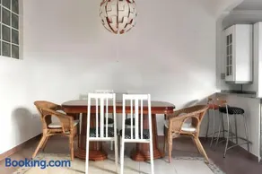 Cozy apartment with sea view in Valencia 100 m²! - Image 2