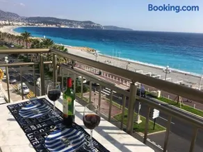LE MIRAGE, SEA FRONT view, 3 bedrooms, 100m - Image 1