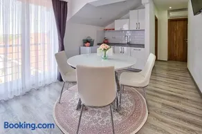 Apartments and rooms Hope - Image 4
