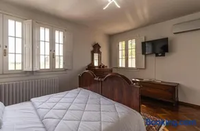 Villa Petrone - Luxury Home tra Bologna e Modena - Wi-Fi, Biliardo, Jacuzzi privata - Image 3