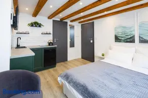 stadtmauer apartments - Neue helle Studio Wohnung direkt an der historischen Stadtmauer - Image 2