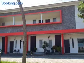 Fidelia Homestay Palu Mitra RedDoorz - Image 3