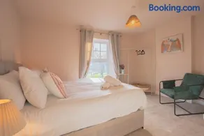 Spacious Country Escape in Heart of Northumberland - Image 3