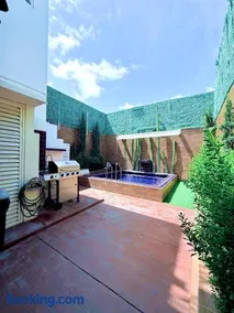 Salvatierra Home - Image 1