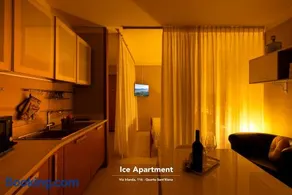 Ice Apartment - Free Wifi & Parking - Image 1