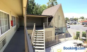 Discovery Inn - Image 4