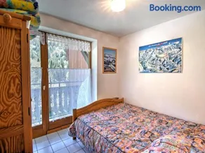 Joli appartement 2 pièces au pied du téléphérique avec balcon et animaux admis - Image 2