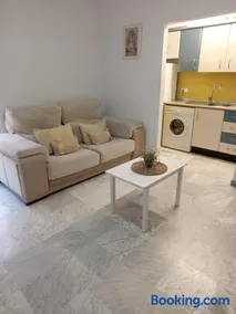 Apartamento Jardines De Murillo - Image 1