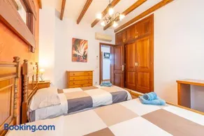Finca Mil Flores - Image 1